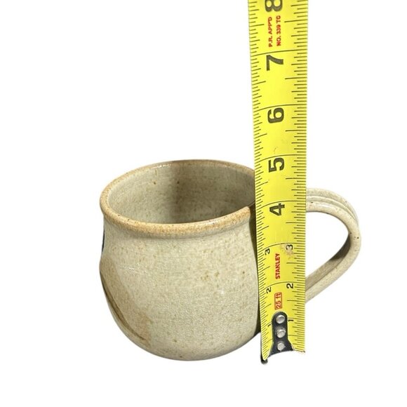 Vintage Art Pottery Stoneware Large 16 oz Coffee Tea Mug Cup Signed by Artisan - Picture 8 of 9
